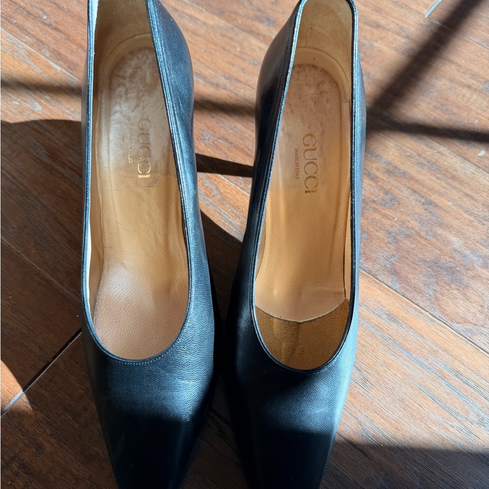 Gucci black lambskin leather Heels